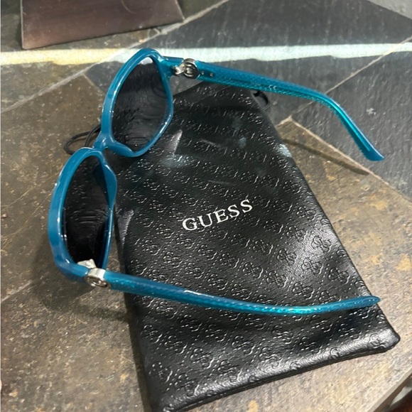 Guess Blue Oversized Square Sunglasses - Picture 2 of 5